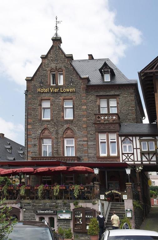 Hotel Vier Loewen 트라벤트라바흐 외부 사진